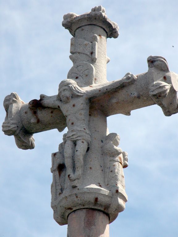 Croix de cimetière actuellement croix de chemin