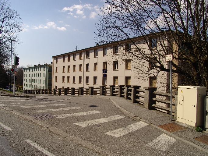 Ensemble de 2 immeubles, La Roche du Roi