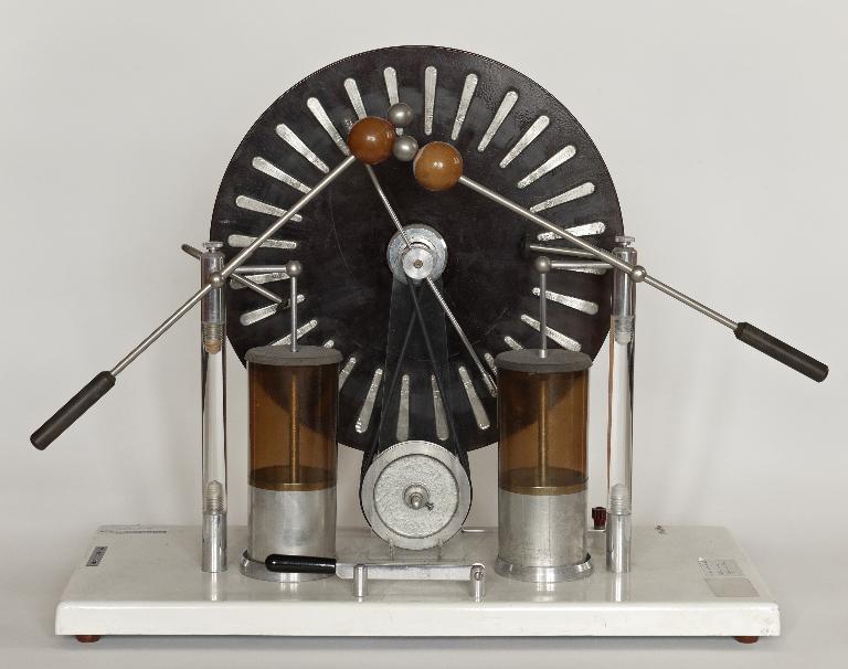 Instrument de démonstration en électrostatique : Machine de Wimshurst