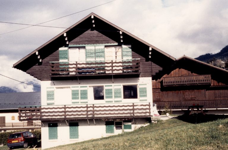 Maison, dite chalet l'Oustalet