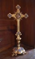 Croix-reliquaire