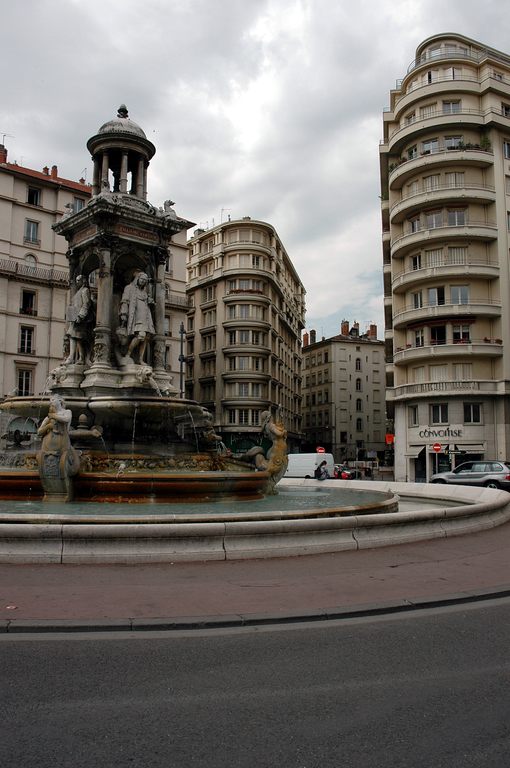 Fontaine des Jacobins