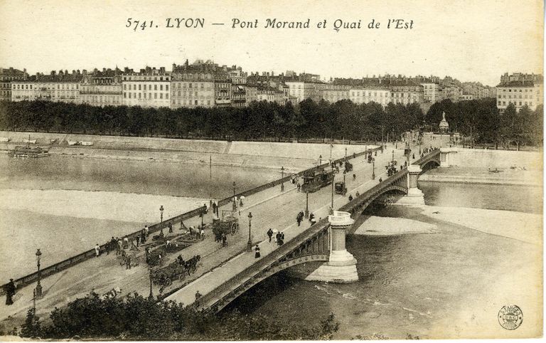 Pont Morand, puis pont du Bâtiment, puis pont Morand (détruit) ; culée (vestiges)