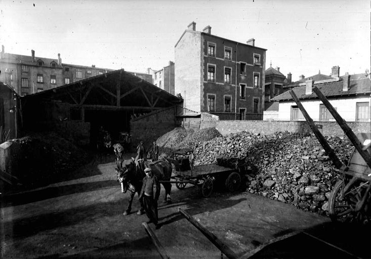 Usine de préparation de produit minéral Streichenberger, actuellement Maison de la Culture de Perrache