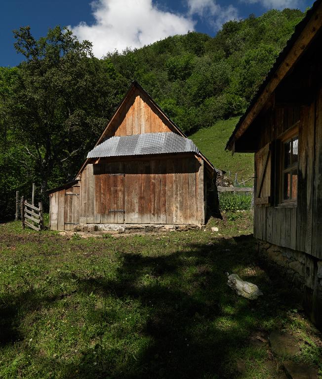 Grange, cabane