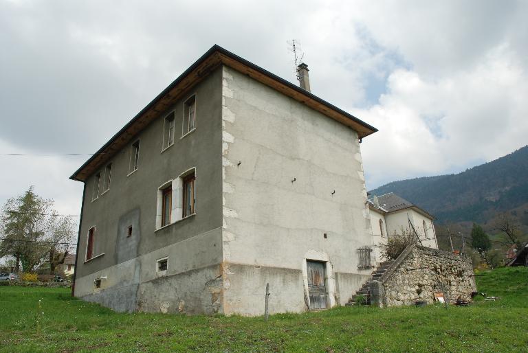 École primaire et mairie, puis maison