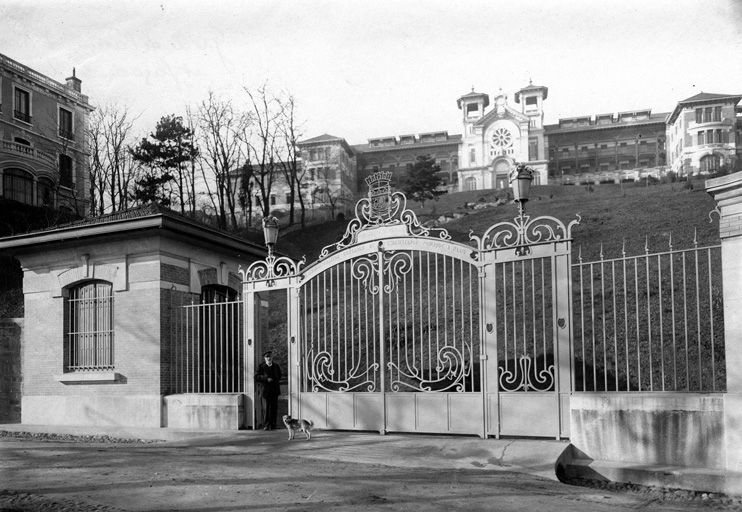 Hospice, puis hôpital pédiatrique Debrousse