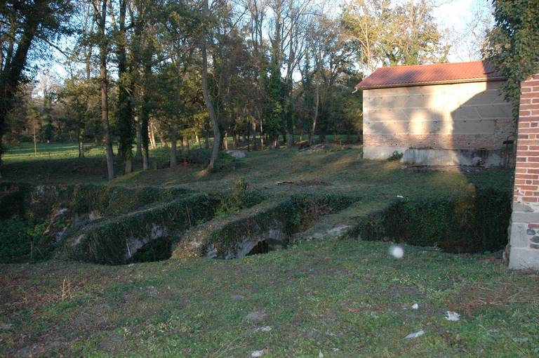 Ferme, moulin puis minoterie Moutot et scierie Gatier