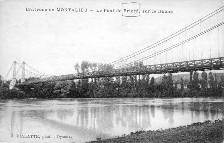 Pont routier suspendu de Briord (détruit)