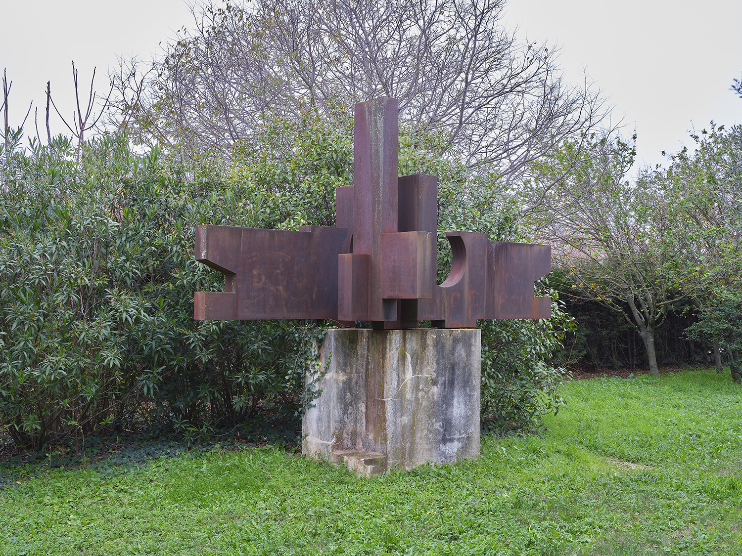 Sculpture : sans titre