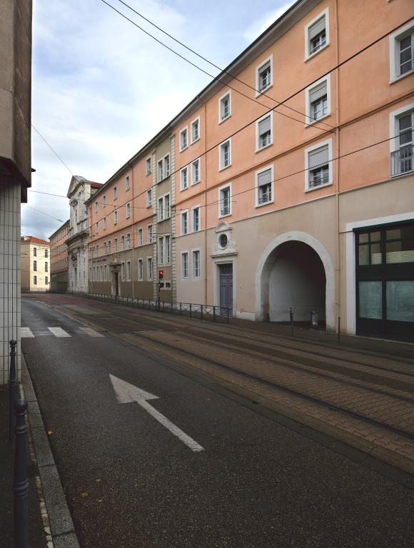 Collège de jésuites, dit Royal-Dauphin, puis école centrale, lycée, collège royal, lycée de garçons puis lycée de jeunes filles, actuellement cité scolaire Stendhal