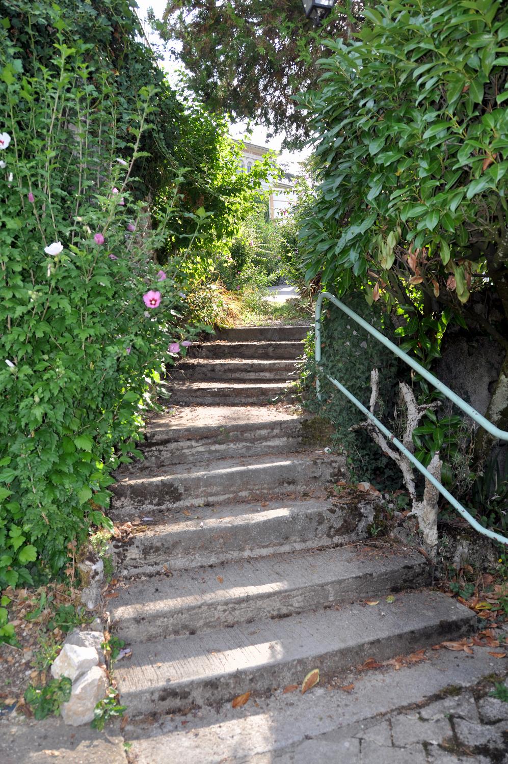 Maison, dite villa Mireille, puis villa Florène, puis établissement de bienfaisance, résidence d’accueil Villa Florène