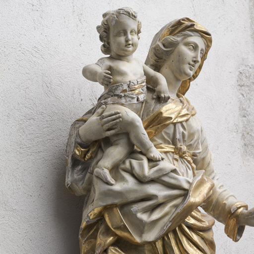 Statue : Vierge à l'Enfant