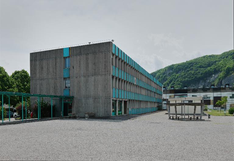 Lycée technique et collège d'enseignement technique, dit Cité technique du bâtiment, actuellement lycée des métiers du bâtiment dit lycée Roger-Deschaux