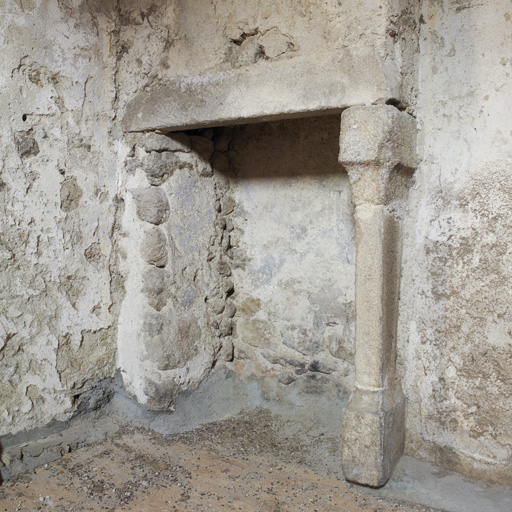 Château du Soleillant, puis petit séminaire, actuellement ferme