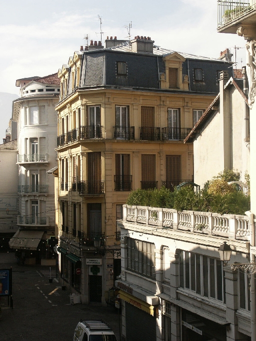 Hôtel de voyageurs, Hôtel Gaillard, puis immeuble