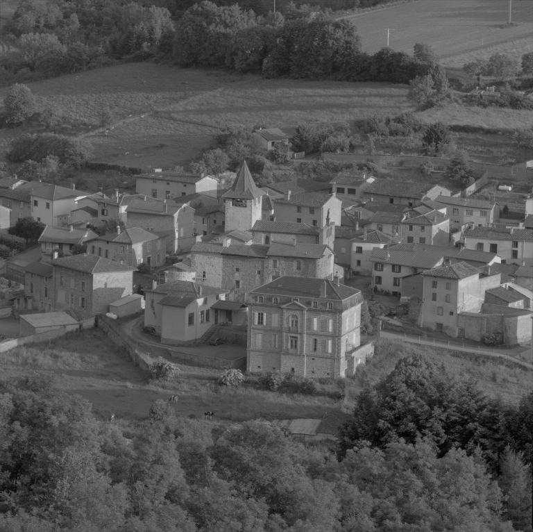 Maison de notable, puis pensionnat Sainte-Thérèse, de religieuses de l'Enfant-Jésus de Claveisolles