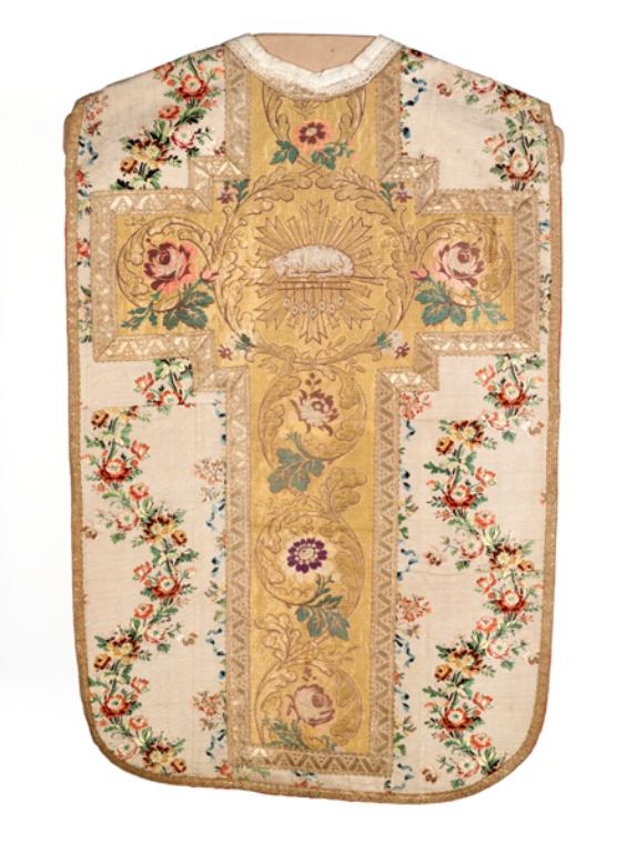 chasuble, manipule, étole, bourse de corporal : ornement blanc n°3