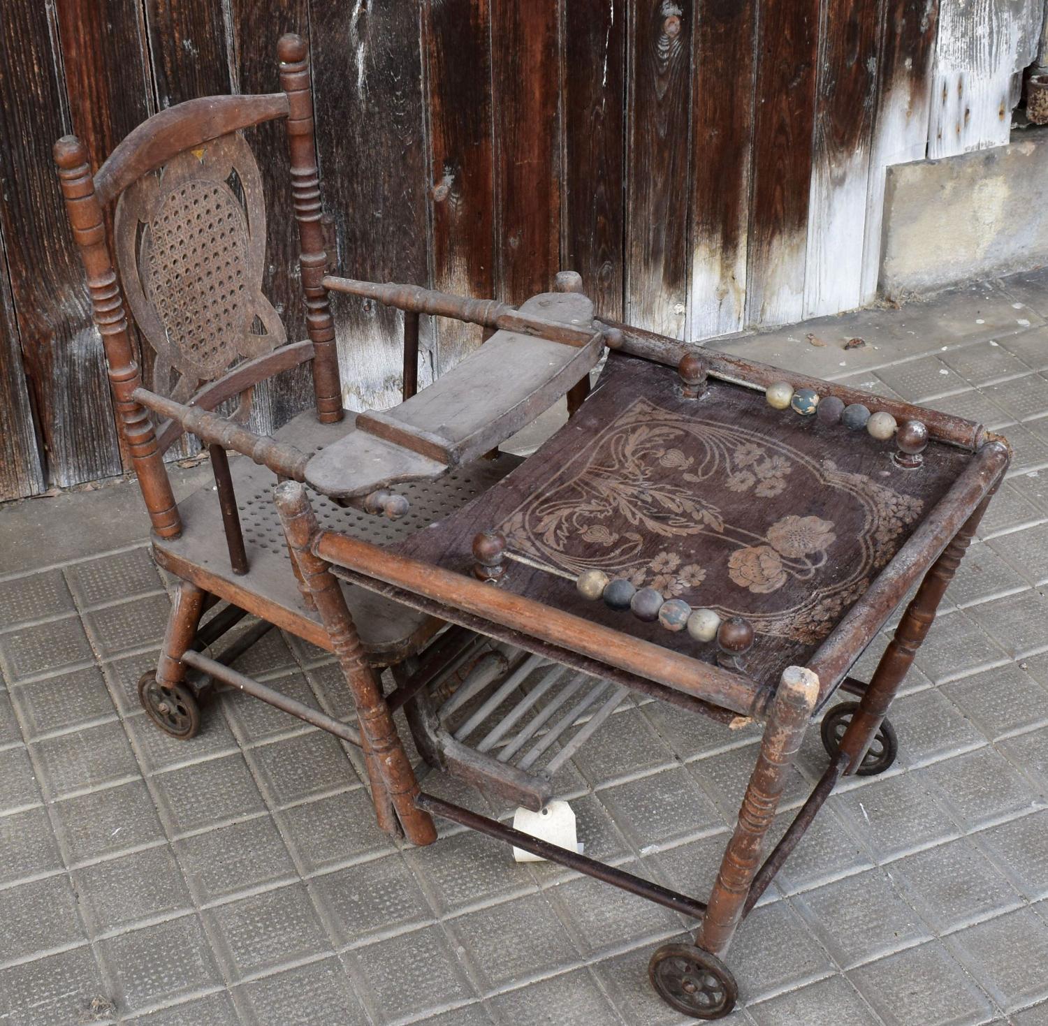 fauteuil dit fauteuil d'enfant transformable