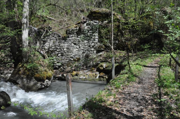 Moulins des Perrettes actuellement vestiges