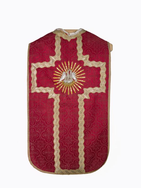 chasuble, étole, manipule, voile de calice, bourse de corporal : ornement rouge n°1