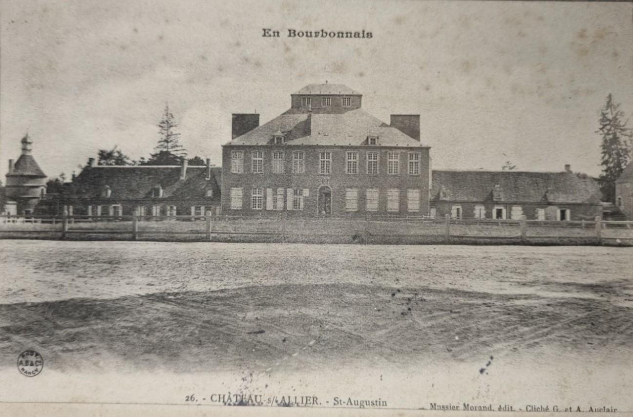 Château de Saint-Augustin : non étudié lors de l'inventaire.