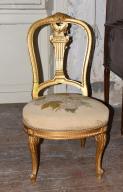 chaise en cabriolet ; chaise à planche