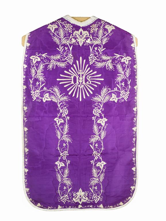 chasuble, étole, manipule, voile de calice, bourse de corporal : ornement réversible, ornement vert, ornement violet