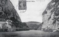 Pont suspendu de La Balme (détruit) ; culée (vestiges)