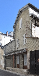 Atelier, puis entrepôt et logement