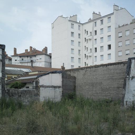 Usine de construction mécanique dite fabrique de mitigeurs de la société Eram actuellement société Mermet