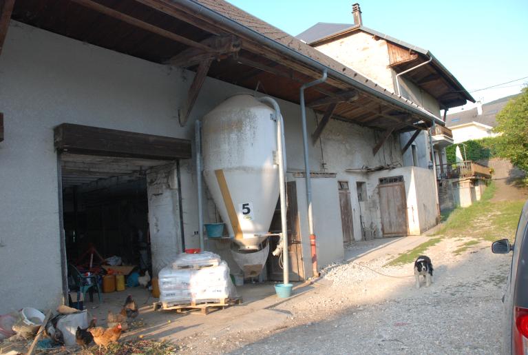 Ferme des Marais de la Chiésaz avec fruitière, puis poste à lait