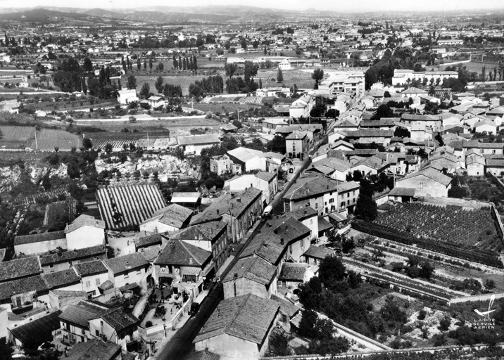 Bourg de Moingt