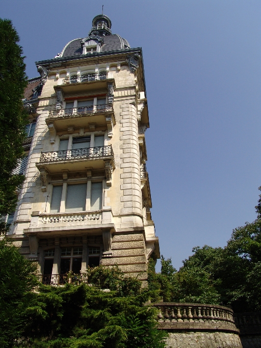 Hôtel de voyageurs, Hôtel Excelsior, actuellement immeuble, dit Résidence Beauregard