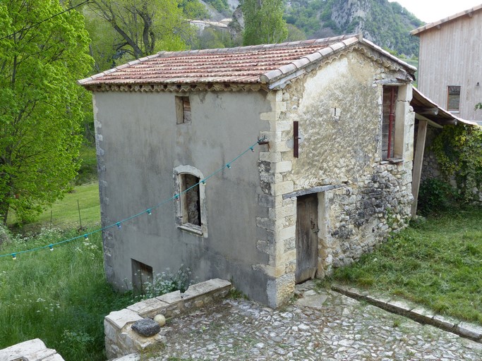 Moulin à farine et à huile de Barret-de-Lioure