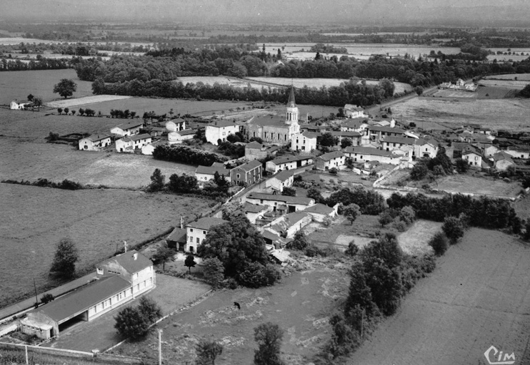 Présentation de la commune de Chalain-le-Comtal