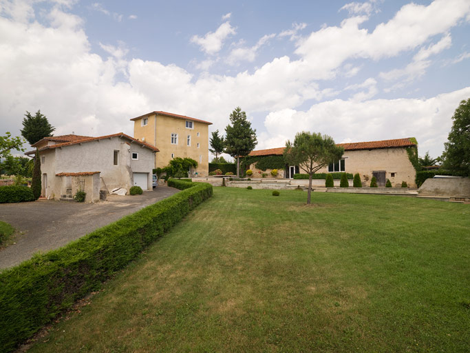 Maison noble de Villeroy, puis ferme