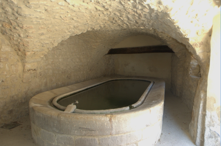 lavoir et fontaine