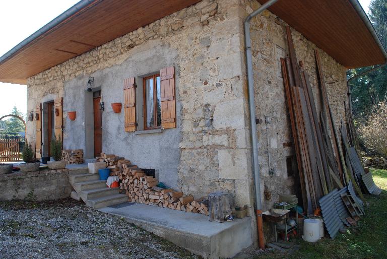 Ferme, moulin, fruitière, actuellement maison.