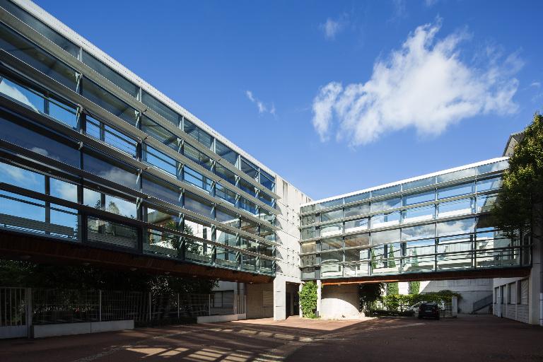 Lycée d'enseignement général et technologique Robert-Doisneau