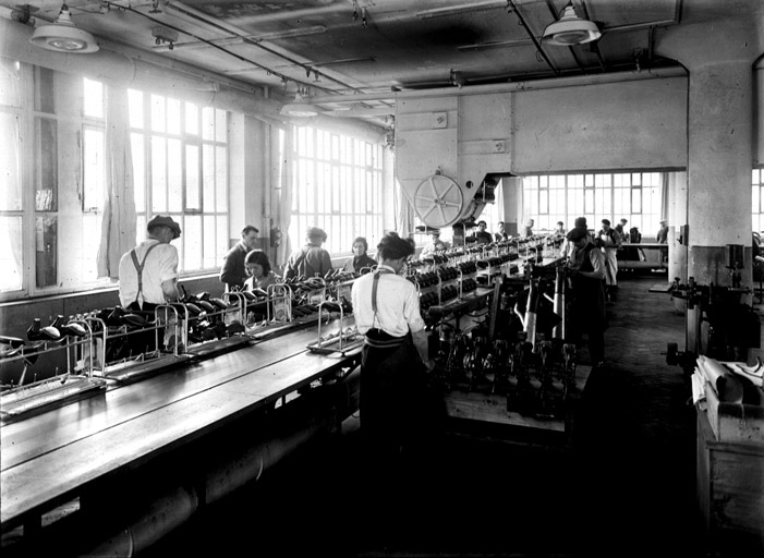 Usine de chaussures Bally-Camsat