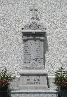 Monument aux morts de la guerre de 1914-1918, puis de 1939-1945, puis de la guerre d'Algérie