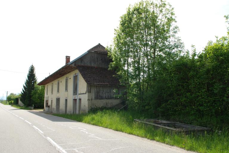 Ferme puis café-restaurant, épicerie, relais pour chevaux dit relais des Bauges, hôtel (?), actuellement maison