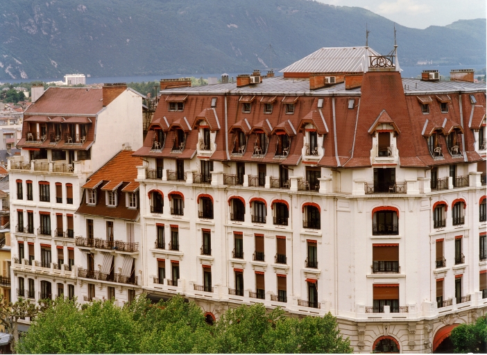 Hôtel de voyageurs, Hôtel de l'Astoria et de l'Arc Romain puis Hôtel Astoria