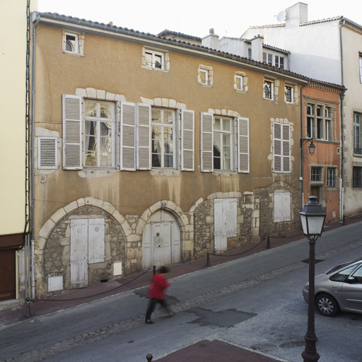 Immeuble : hôtel de Tournon