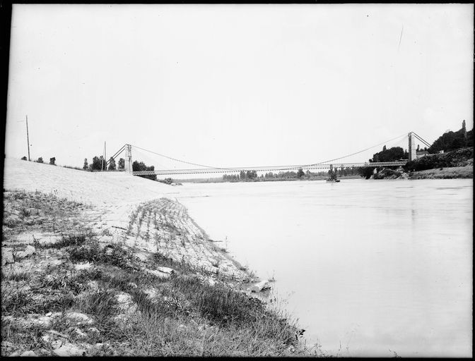 Pont routier suspendu de Jons (détruit)