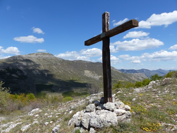 La croix du col de Baïs.