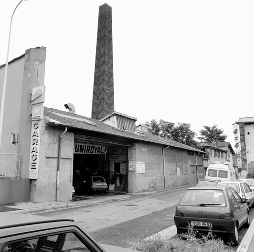 Société Générale des Cirages Français Le Lion Noir (Usine de produits d'entretien)  actuellement garage Lubac