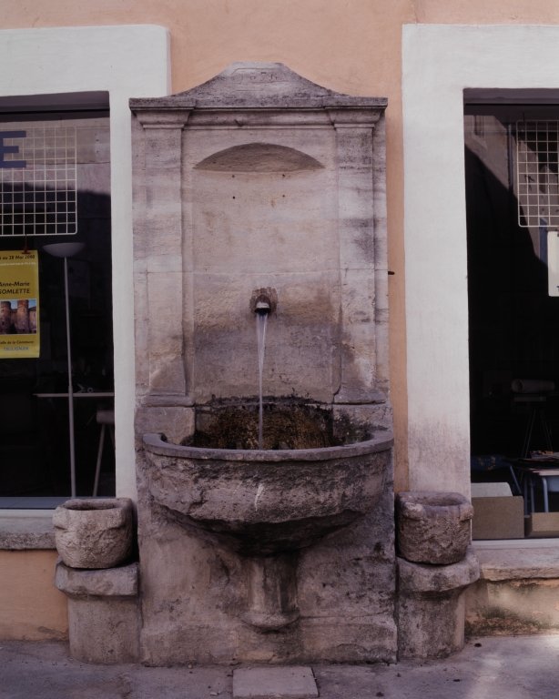 Les fontaines du canton de Grignan