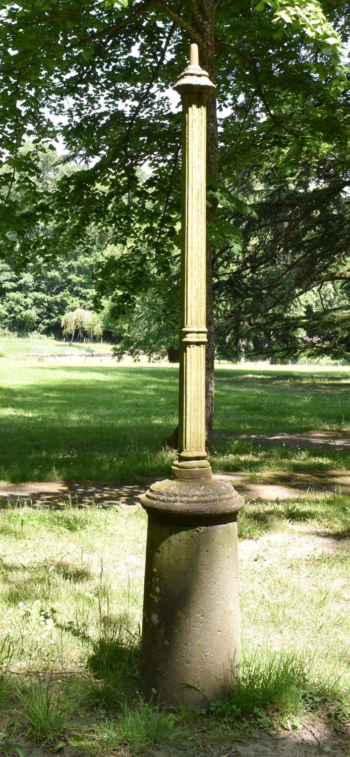 Candélabre n° 8